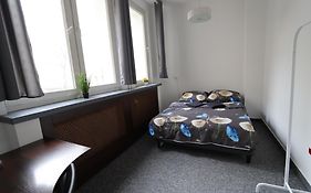 Fantastic Waw - J7 Room F