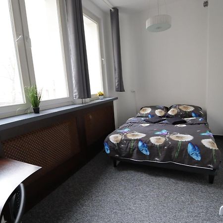 Fantastic Waw - J7 Room F Варшава Экстерьер фото
